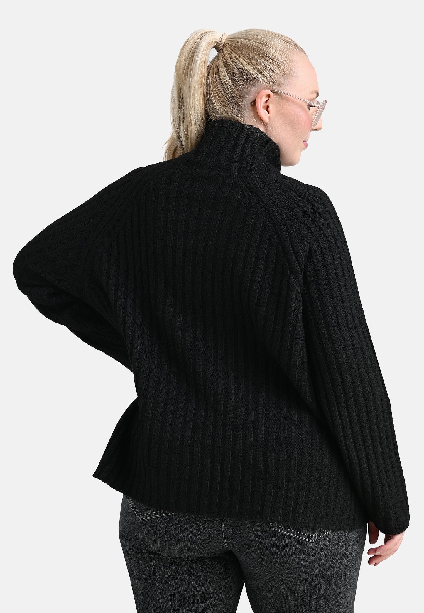 E24888 Pullover Raglan - 20/black
