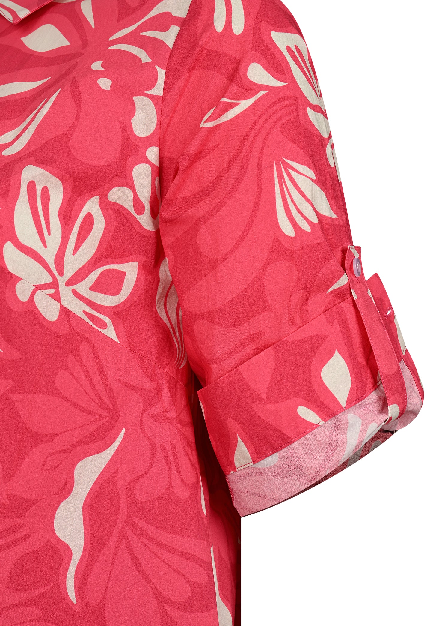 E25291 Lange blouse met bloemenprint in roze