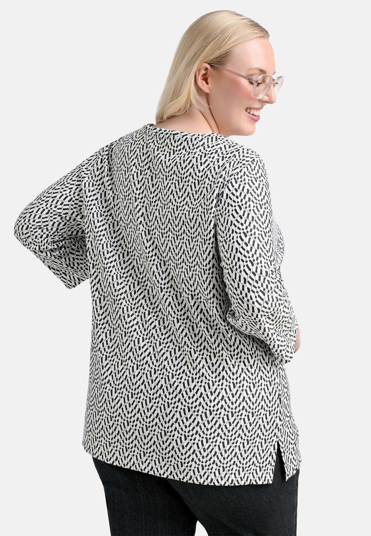 E24689 Shirt mit Jacquard-Muster in Weiß/Anthrazit