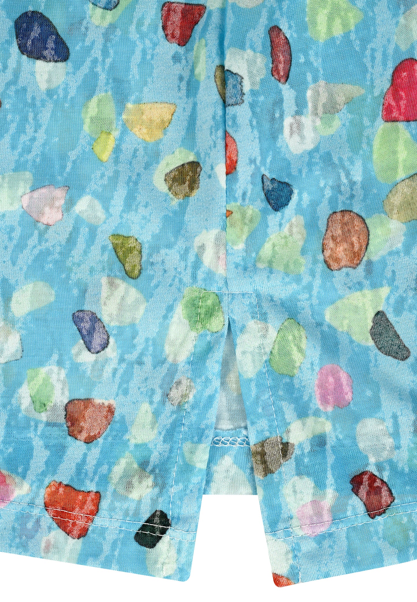 E25486 Shirt met stippenprint in lichtblauw