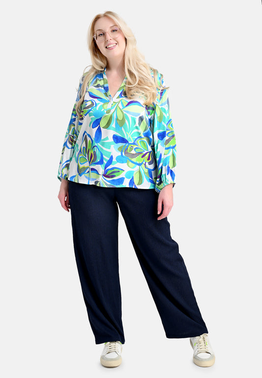 E25488 Bluse mit Tropical-Print in Grün/Blau