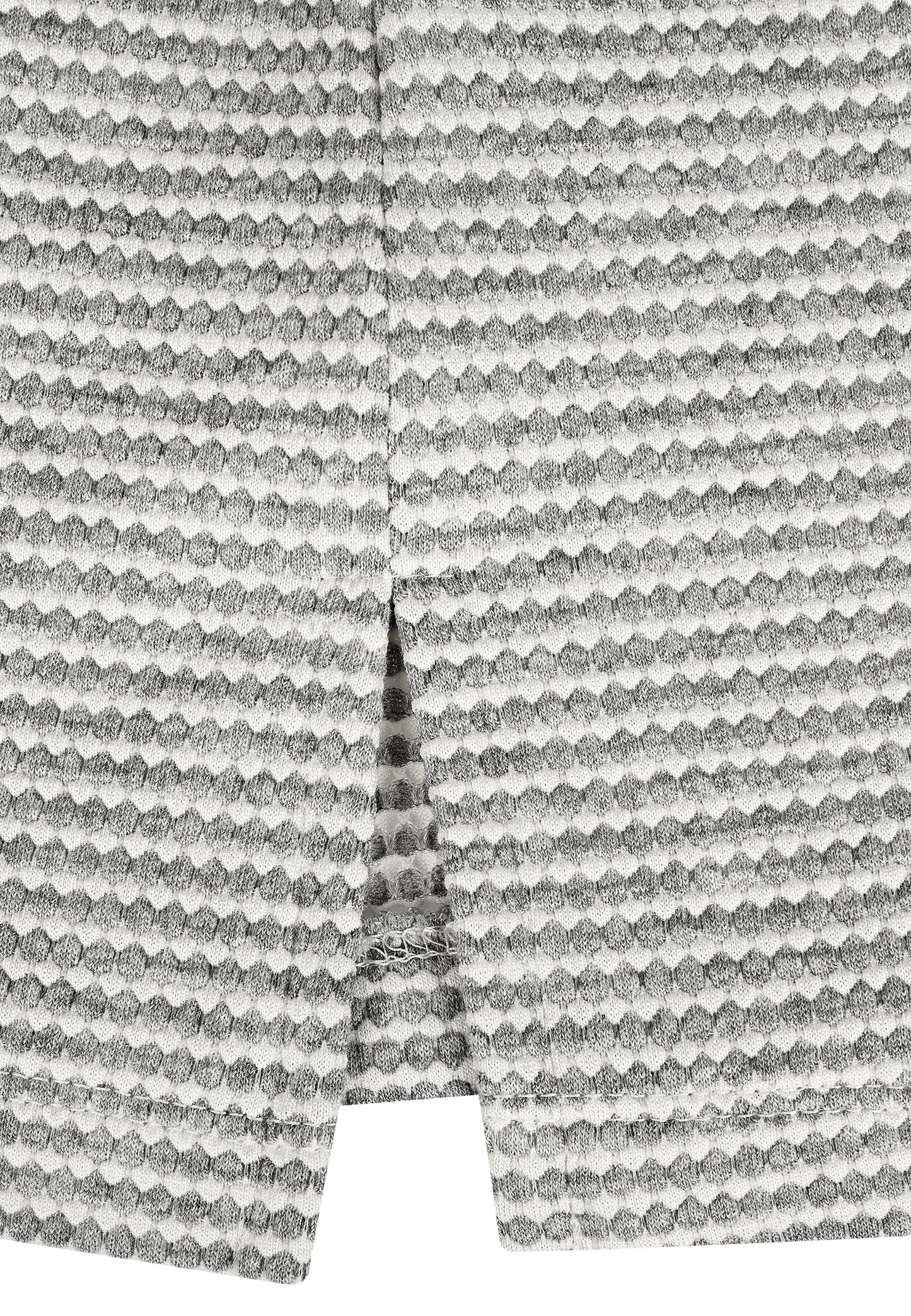 E25892 Shirt mit grafischem Muster in Grau/Weiß